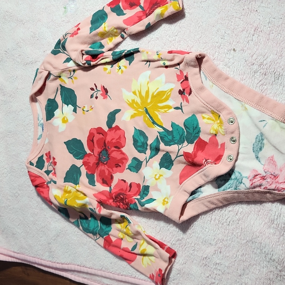 Old NAVY 18-24m Pink And GREEN